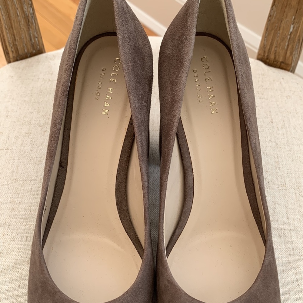 NWOT COLE HAAN Renner Grand Pump 95 II • Color Morel Suede • Size 8.5 - Picture 10 of 16